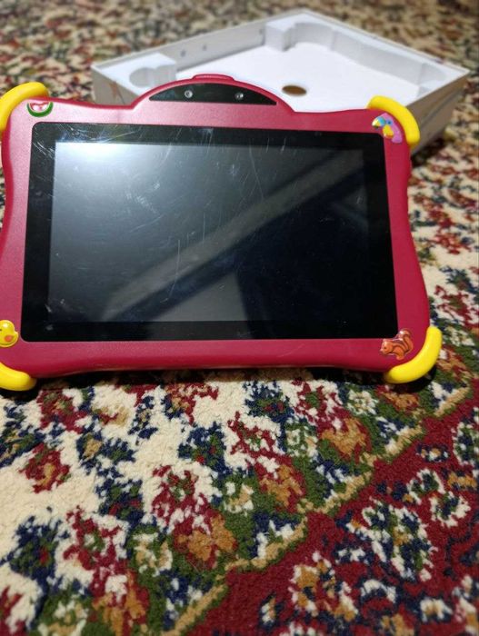 Sotiladi: Bolalar plansheti — 128 Gb xotira, Android 13 Rang: Qizil