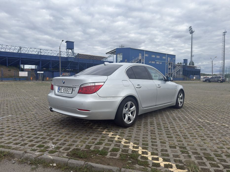 BMW 530i LCI 272cp
