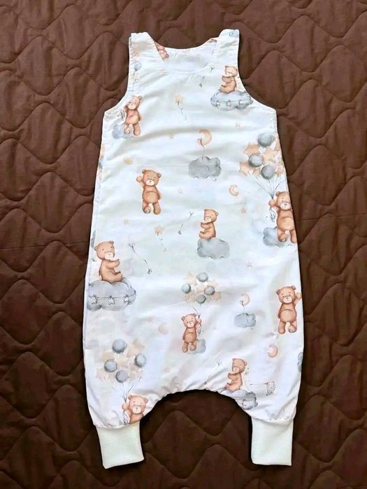 Спални чувалчета с крачета от 22.80 € / 44.59 лв