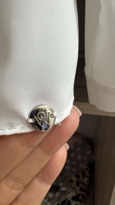 Продам блузку женскую