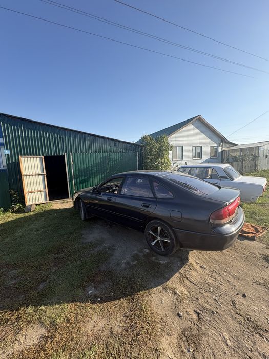 Продам мазду 626 кронос
