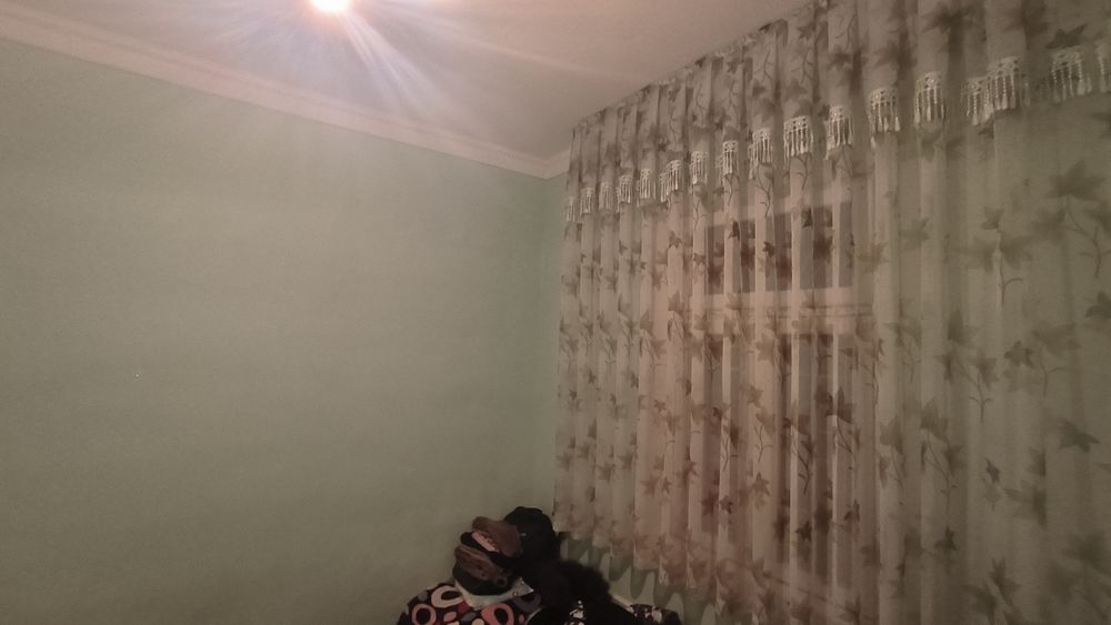 Jizzax shahar obod mahalla Dom 3 xonali kuhni balkoni adelni