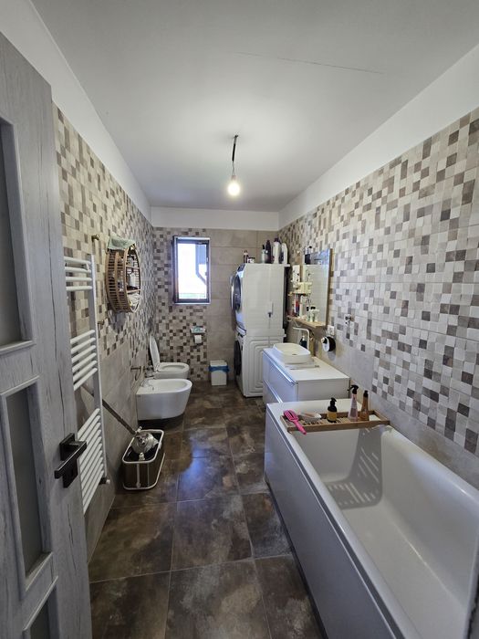 Proprietar, vănd casă în Aroneanu, an construcție 2021