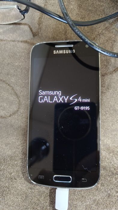 Samsung S4 Mini Gt-19105