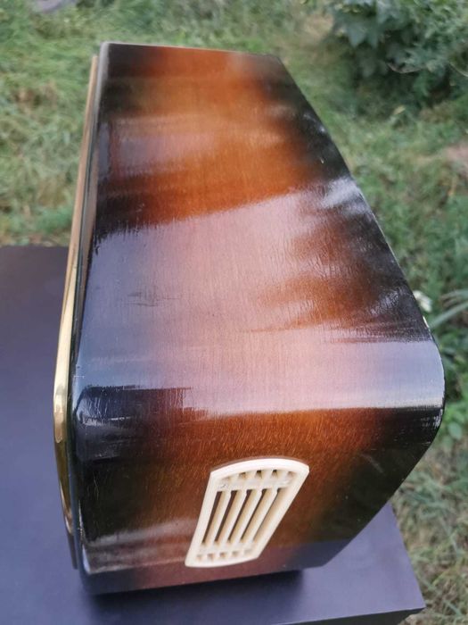 Telefunken "Gavotte" Model 9 Radio (1958)