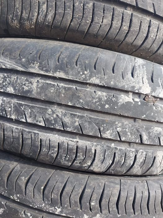4 шины Continental 195 65 R15.