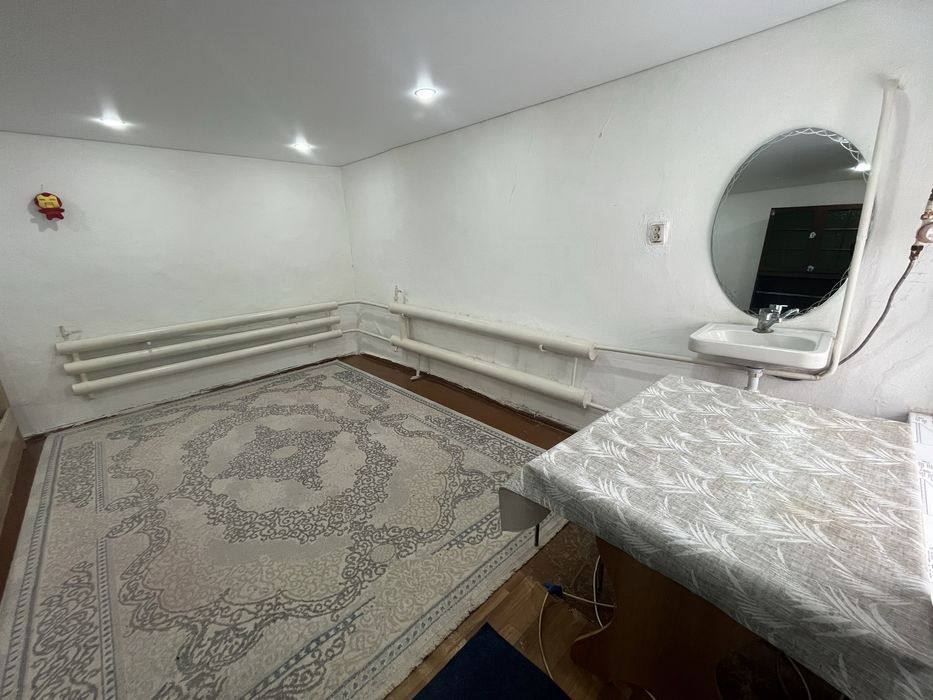 Сдам комнату отдельно во дворе