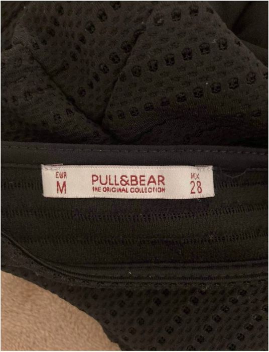 Черна мини Pull&Bear рокля с гол гръб и къс летен гащеризон Н&М