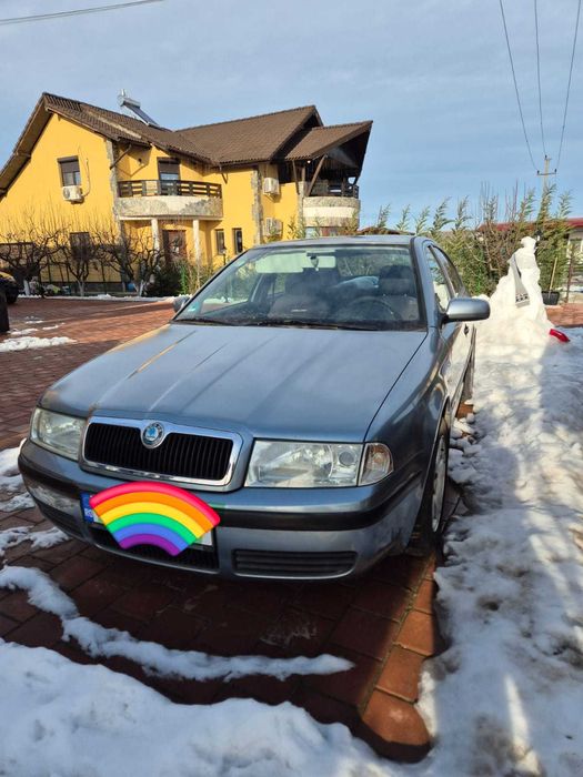 Vand Skoda Octavia 2003, Euro 4-Benzina 1.6, Climatizare