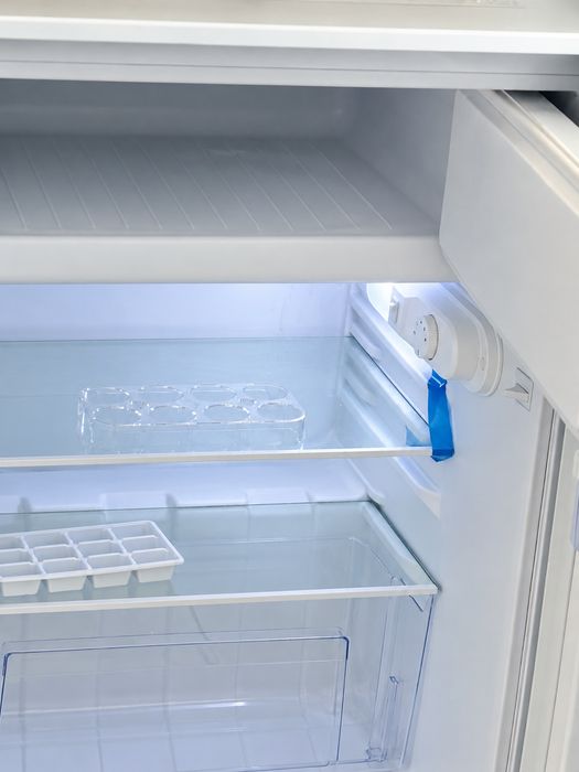 Frigider Heinner HF-V122F+ – 122 L – Cumpărat în 2024 – Încă în garanție
