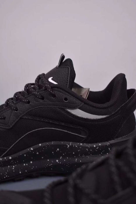 Нови мъжки маратонки Nike Acg Mountain Fly 2 Low Gore Tex Black Orange