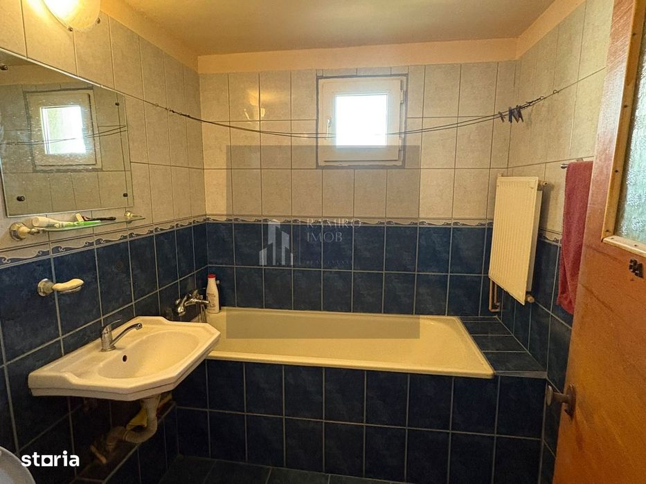 Apartament 3 camere decomandat -10 minute de metrou Aparatorii Patriei