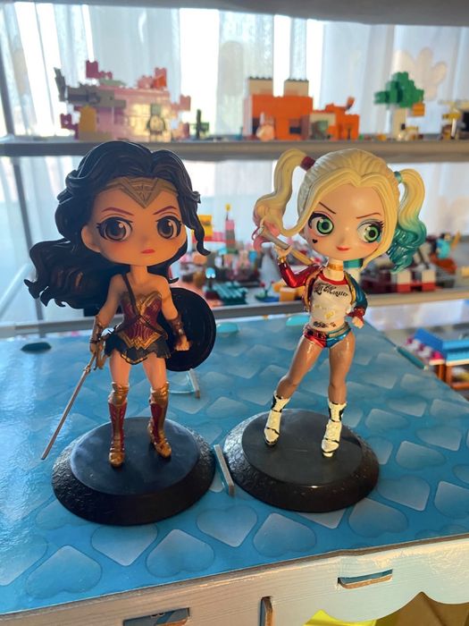 Figurine super eroi