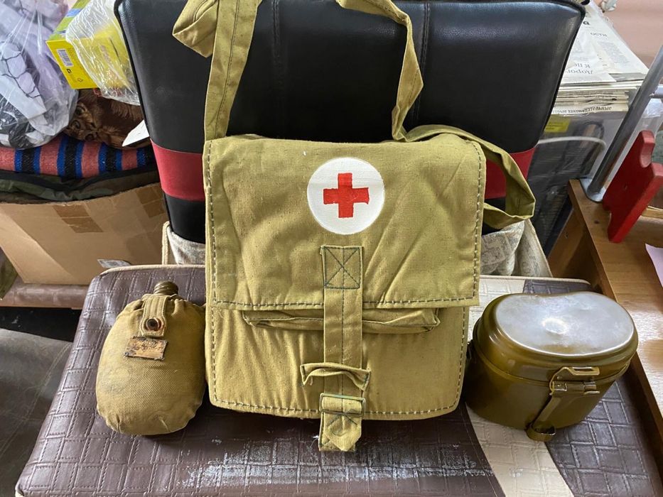 Армейская санитарная сумка