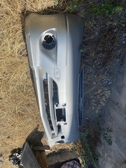 На естима бампер