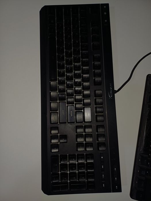 Клавиатура HyperX alloy core