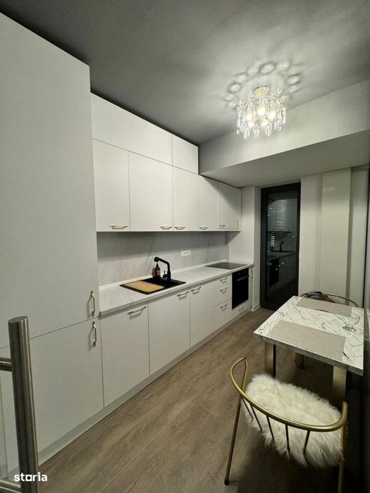 vanzare studio dublu lux, cloud 9.