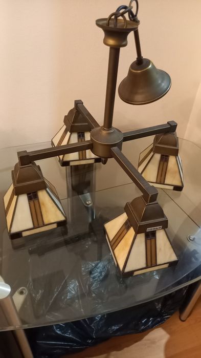 Продам орегинальную люстру