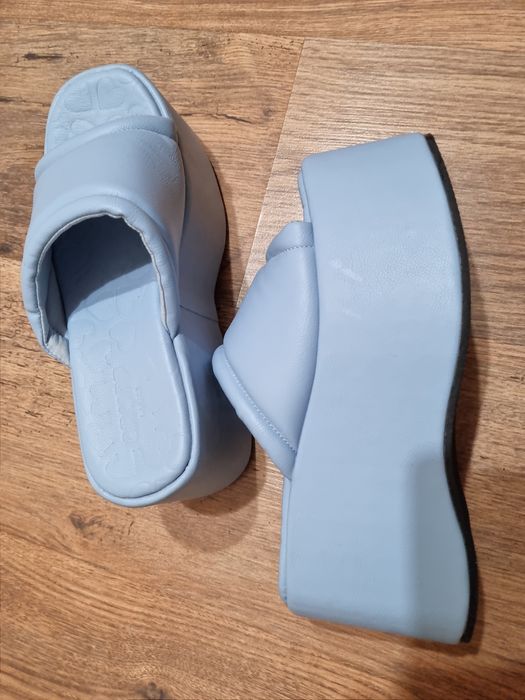 Кожени чехли Cropp