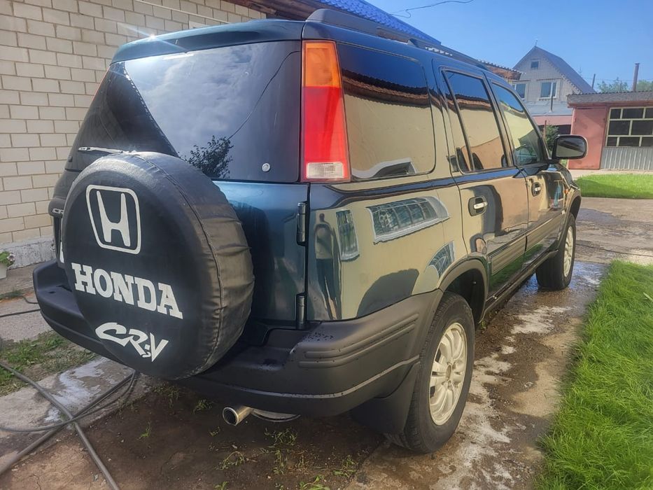 Автомобиль Хонда ЦРВ