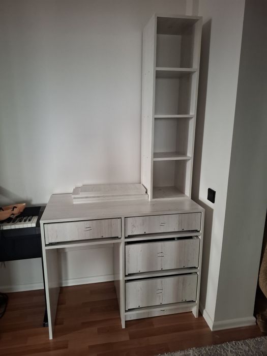 Продам стол комод  новый.