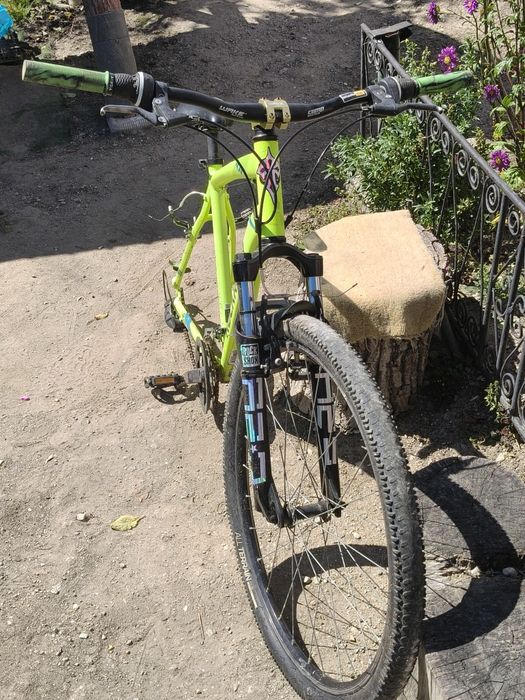 Rock Rider ST 100