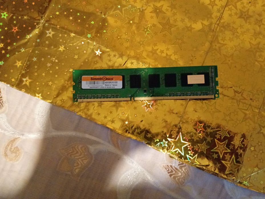 Vind 4GB  RAM perfecți funcționabili
