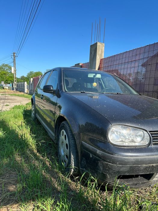 Se vinde Volkswagen golf 4
