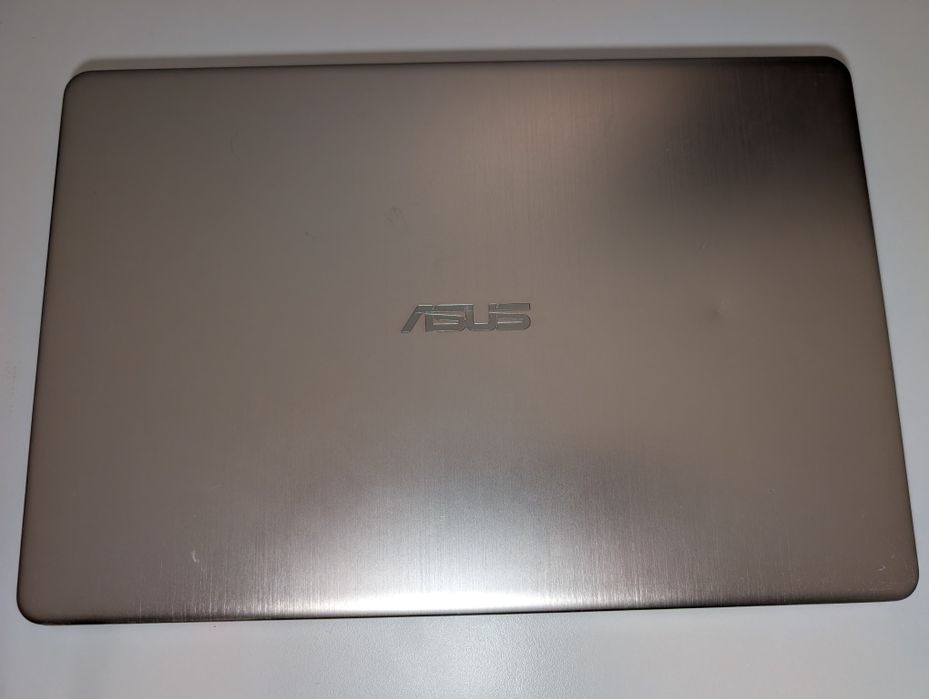 Laptop ASUS VivoBook S15 | i5 | 8GB RAM | SSD+HDD | Full HD | Slim & M