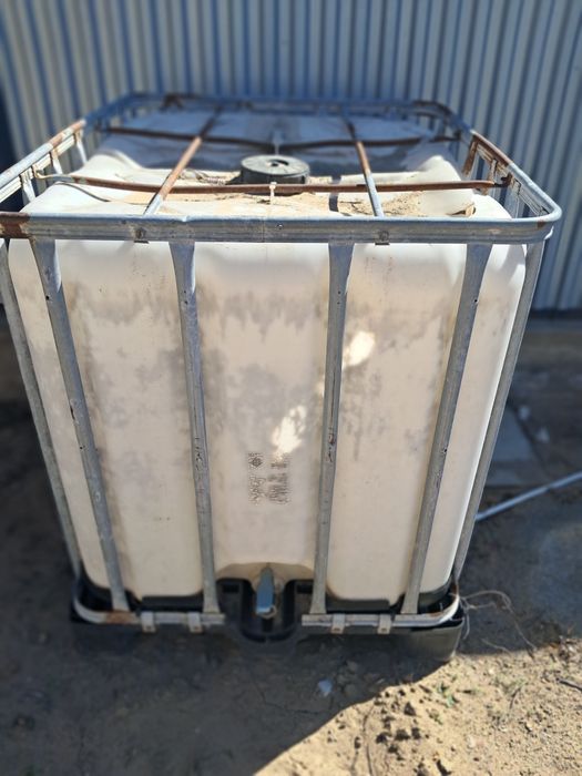 Продам емкость для воды