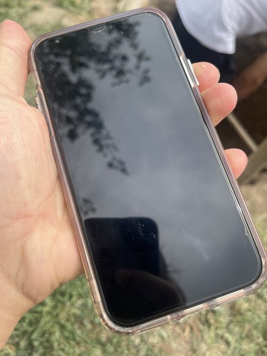 СРОЧНОООО айфон 11 128гб 79акб