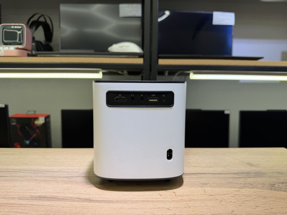 Проектор Phinika Smart Projector, 4K Full HD, Wi-Fi, Bluetooth,1541/A1