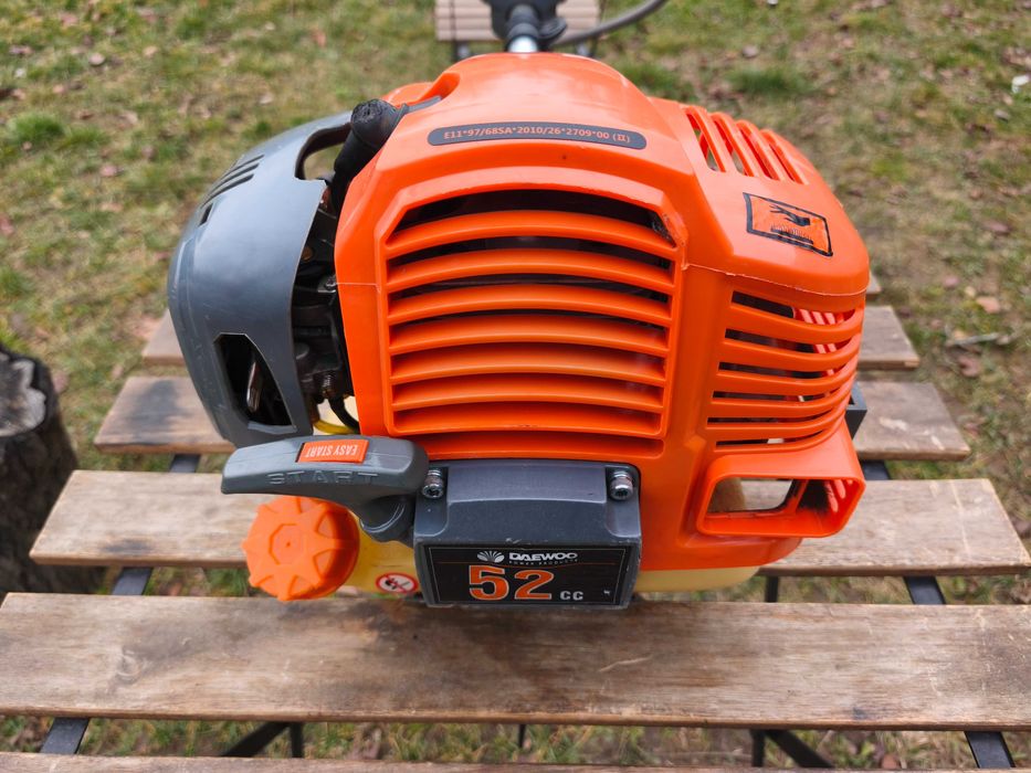 Бензинов тример DAEWOO DBC 520 / Моторна коса