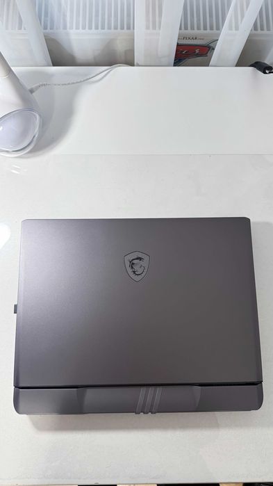 Лаптоп MSI Vector 16 HX – i9-13950HX / RTX 4080 / 32GB RAM / 1TB SSD