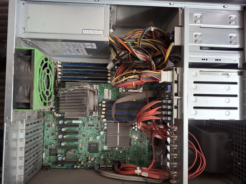 Сервер Xeon 5606