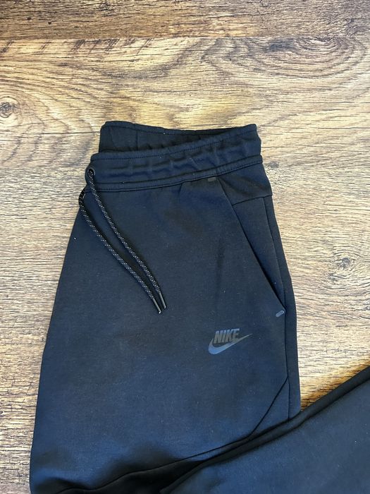 Nike tech fleece black joggers Оригинално! CU4495-010