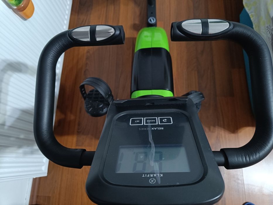 Vând bicicleta fitness orizontala Klarfit