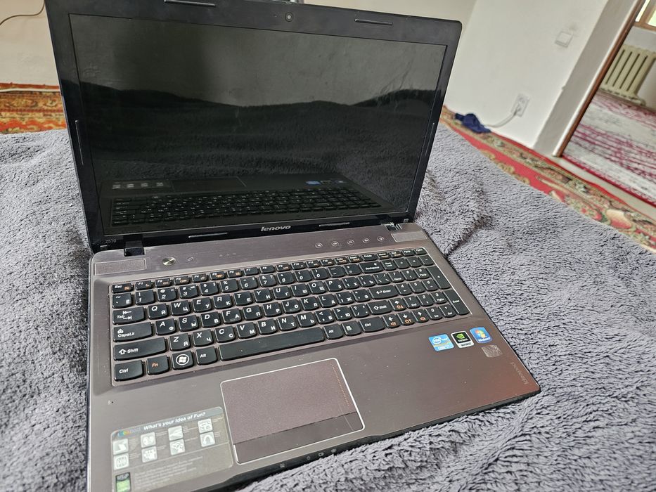 Ноутбук Lenovo Z570