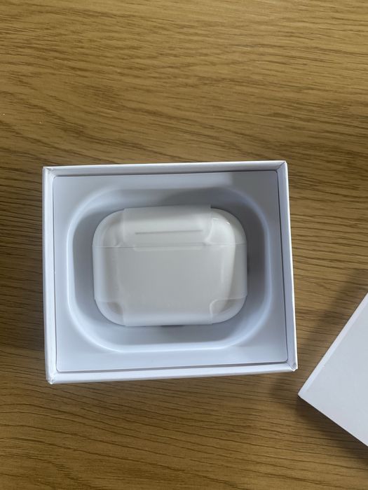 AirPods Pro 3 Sigilate cu Factura