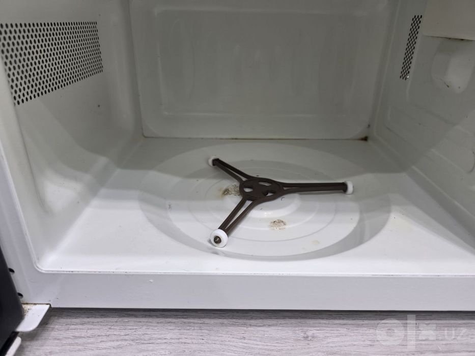 Микроволновая печь LG MS-1724W