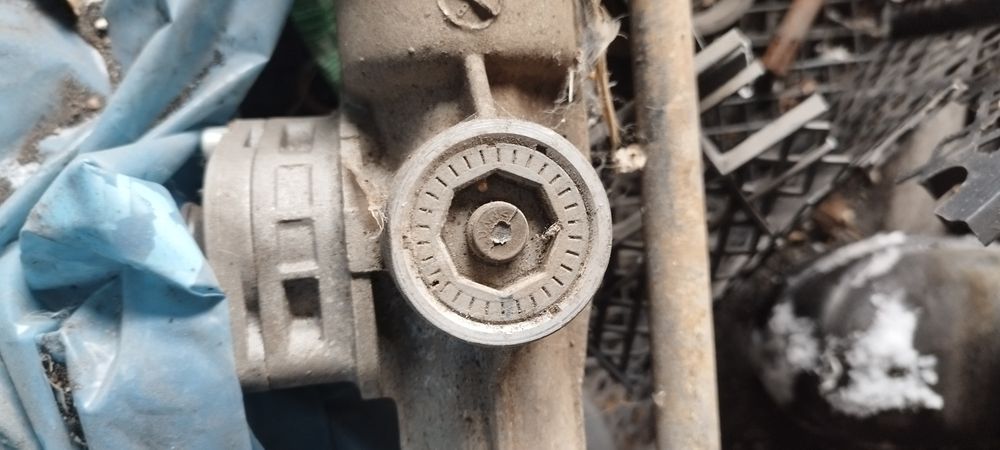 Рулевая рейка приора