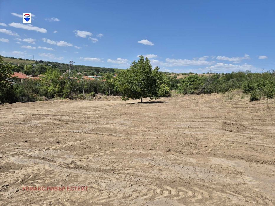 Продава се Парцел в с. Басарбово, Област Русе - 1550 кв.м за 37 €/кв.м - Снимка #3