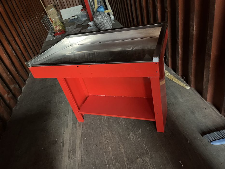 Торговый / кассовый стол