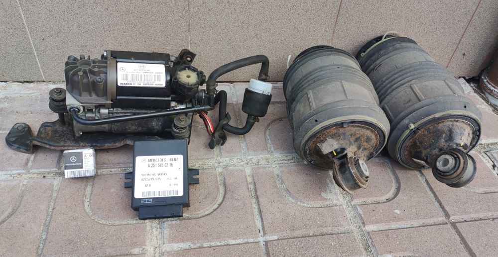 Компресор за въздушно окачване  Mercedes W211 W219 W220