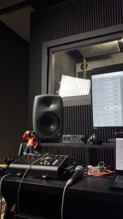 Студийные Мониторы Genelec 8040