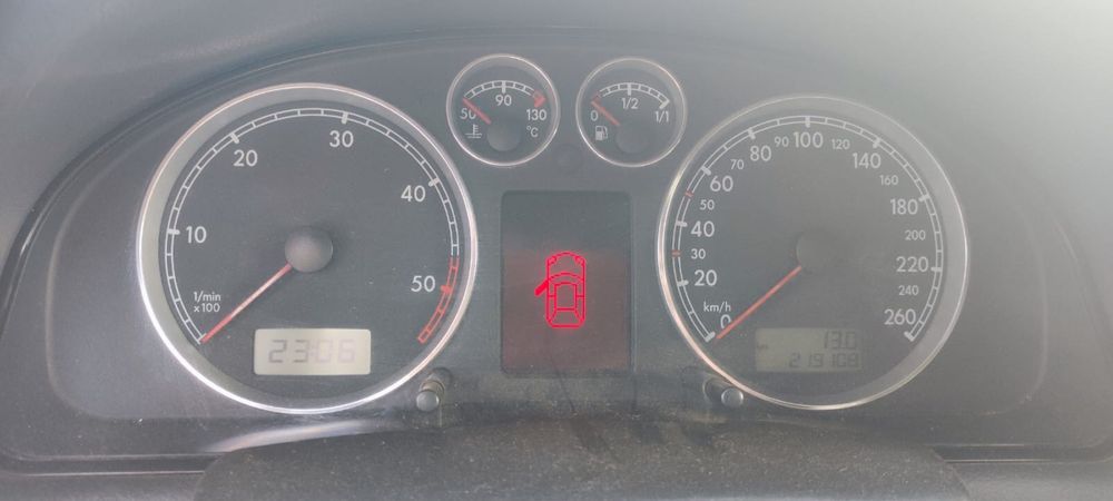 Продам машину в хорошем состояние