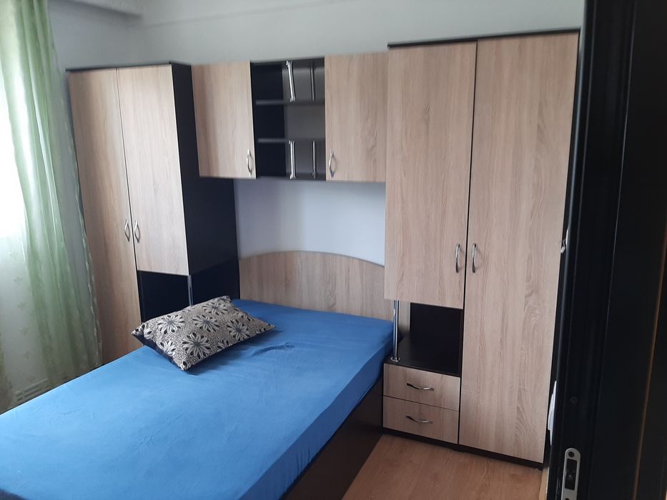 Persoana fizica,  apart 2 camere decomandat în Alexandru-Gară complet mobilat și utilat