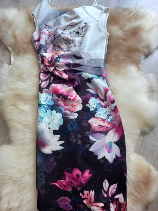 Уникална рокля от Англия