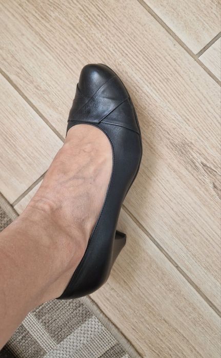 Продам туфли женские