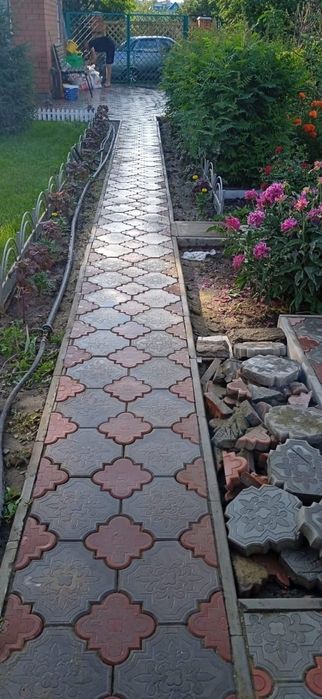 Укладка брусчатки тротуарной плитки